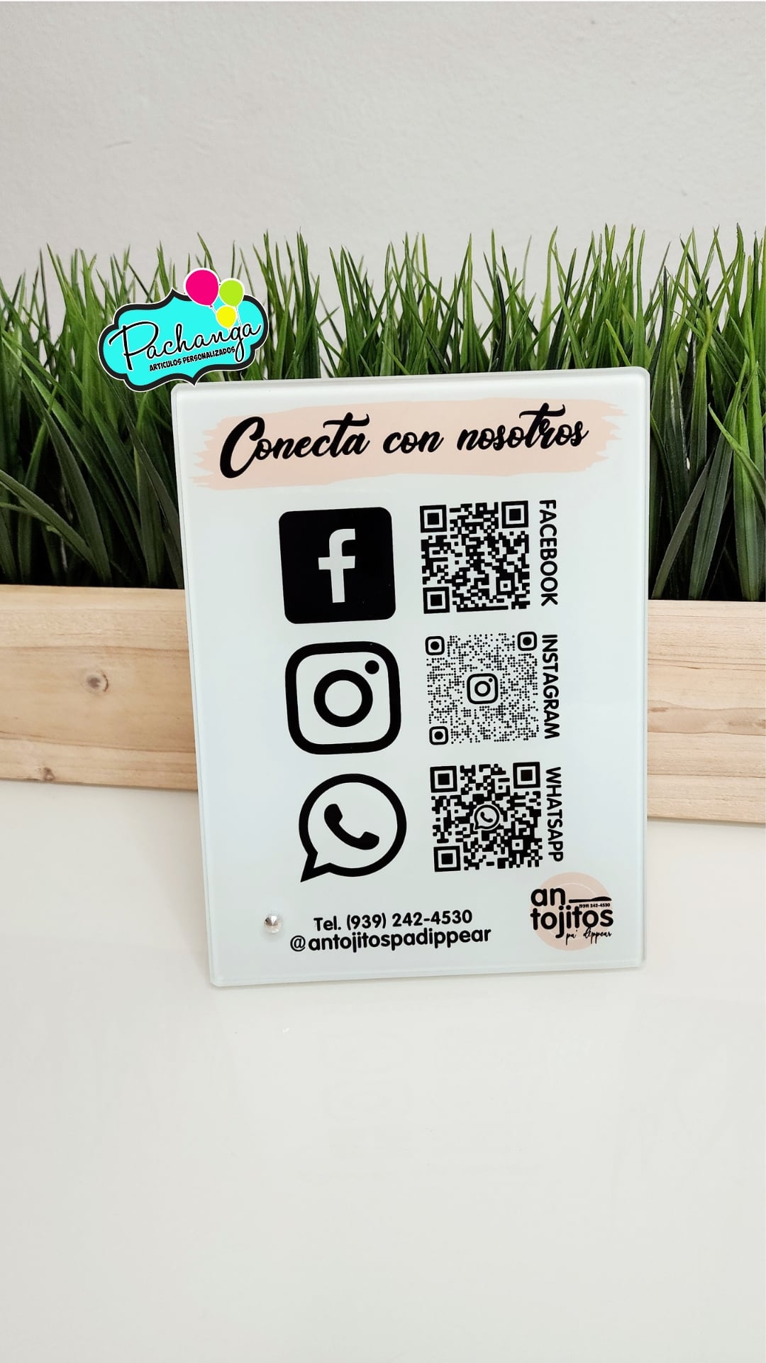 Glass Social Media Display Personalizado
