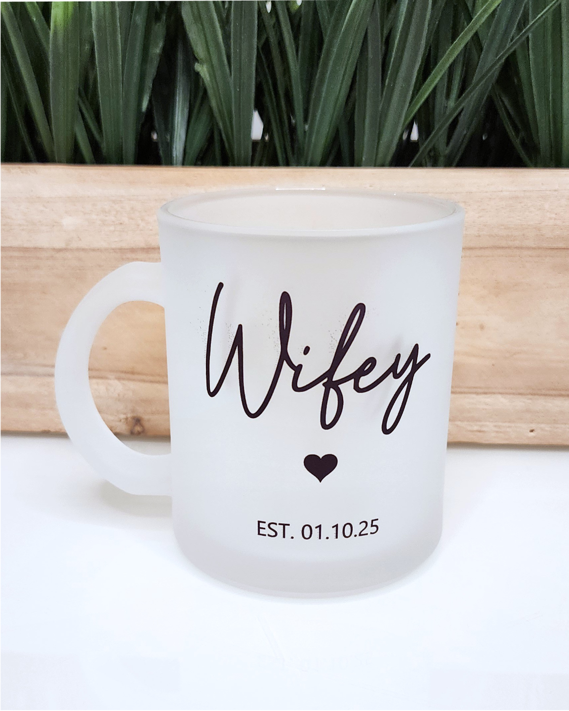 Taza Frosted Wifey and Hubby